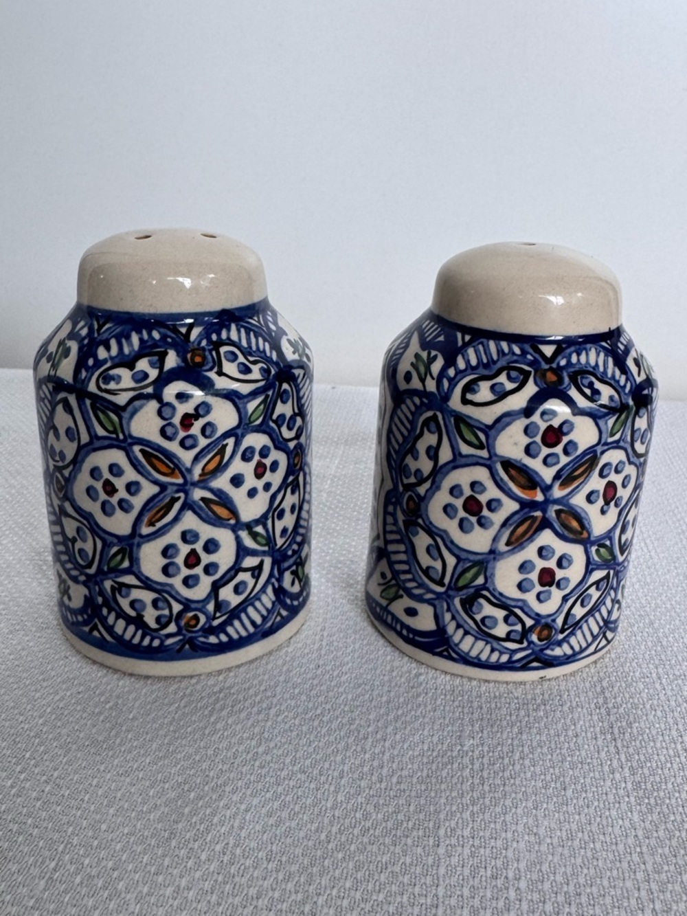 Mediterranean Style Ceramic Salt And Pepper Shakers